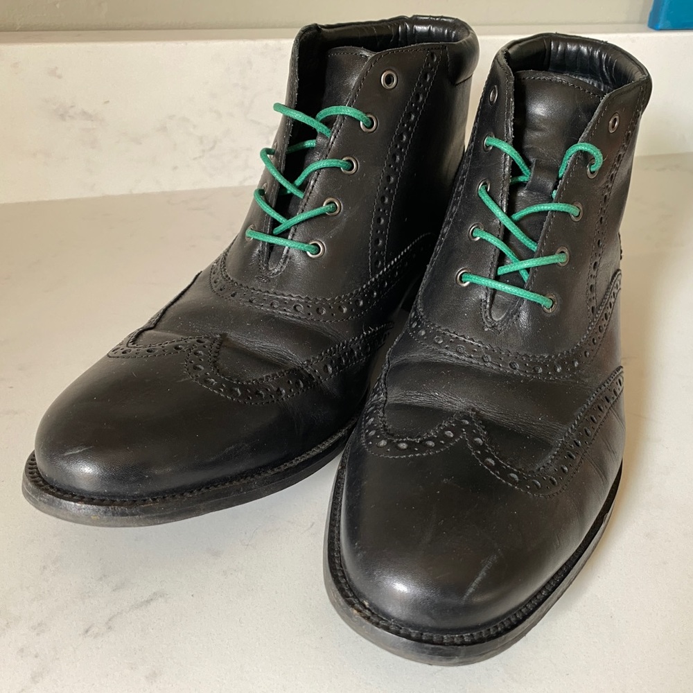 Cole Haan C20285 Black Leather Williams Wing Tip Lace Up Chukka Derby Boots 10